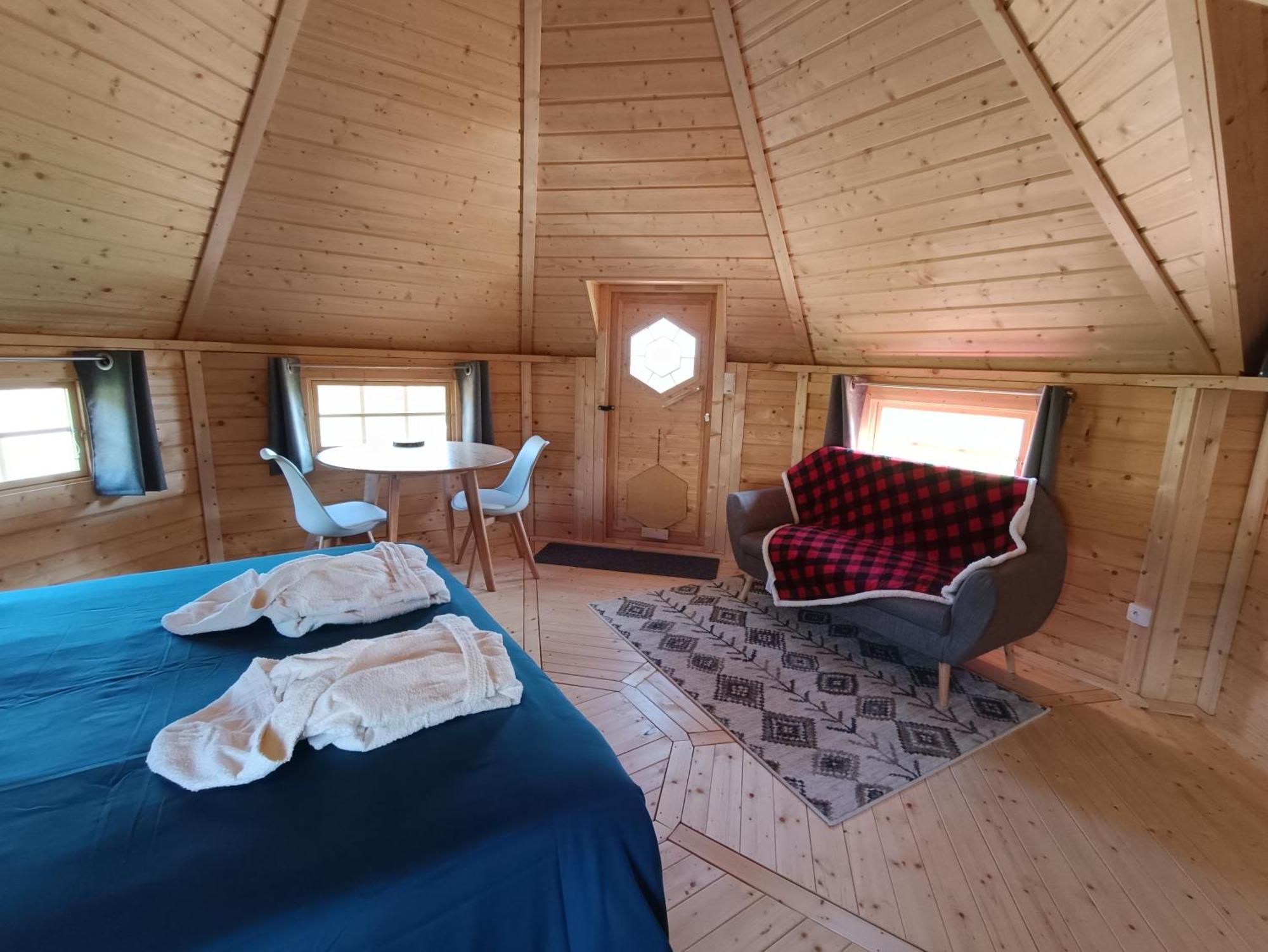 Les Cabanes Du Grand Nord Pradines  Kültér fotó